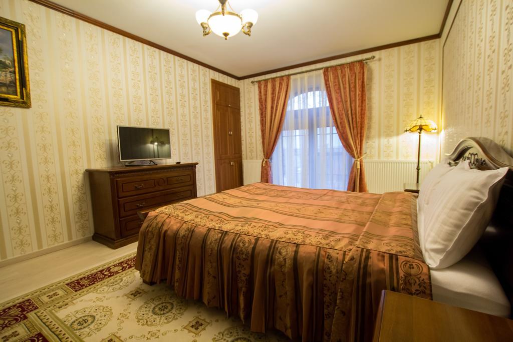 Casa-Le-Baron Apartment Satu-Mare Cameră foto