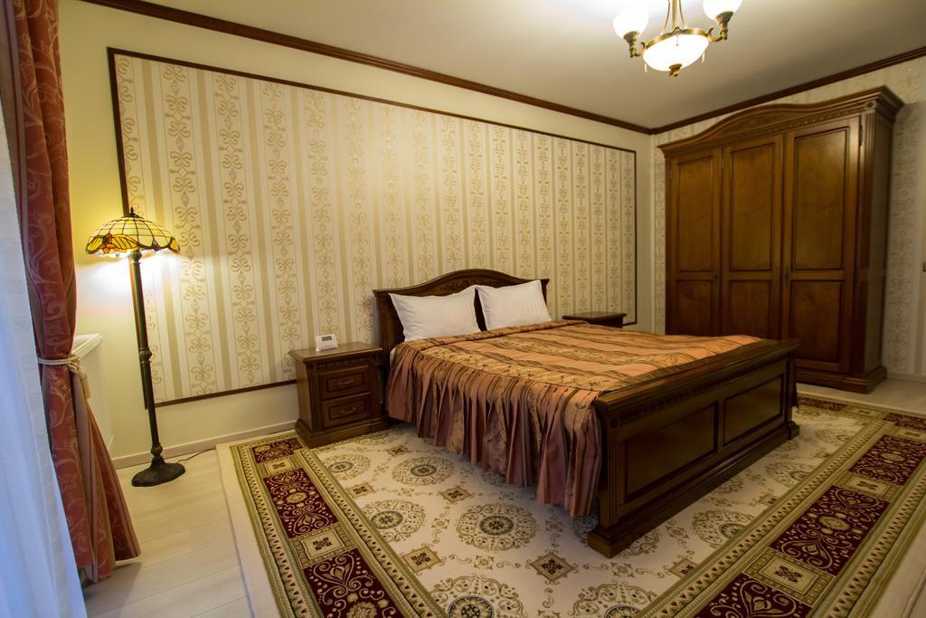 Casa-Le-Baron Apartment Satu-Mare Cameră foto